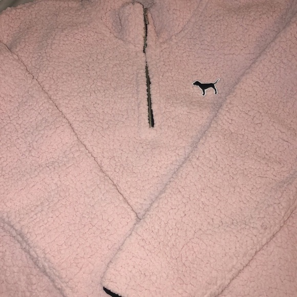 PINK Victoria's Secret Jackets & Blazers - Brand new never worn PINK SHERPA JACKET SIZE Large